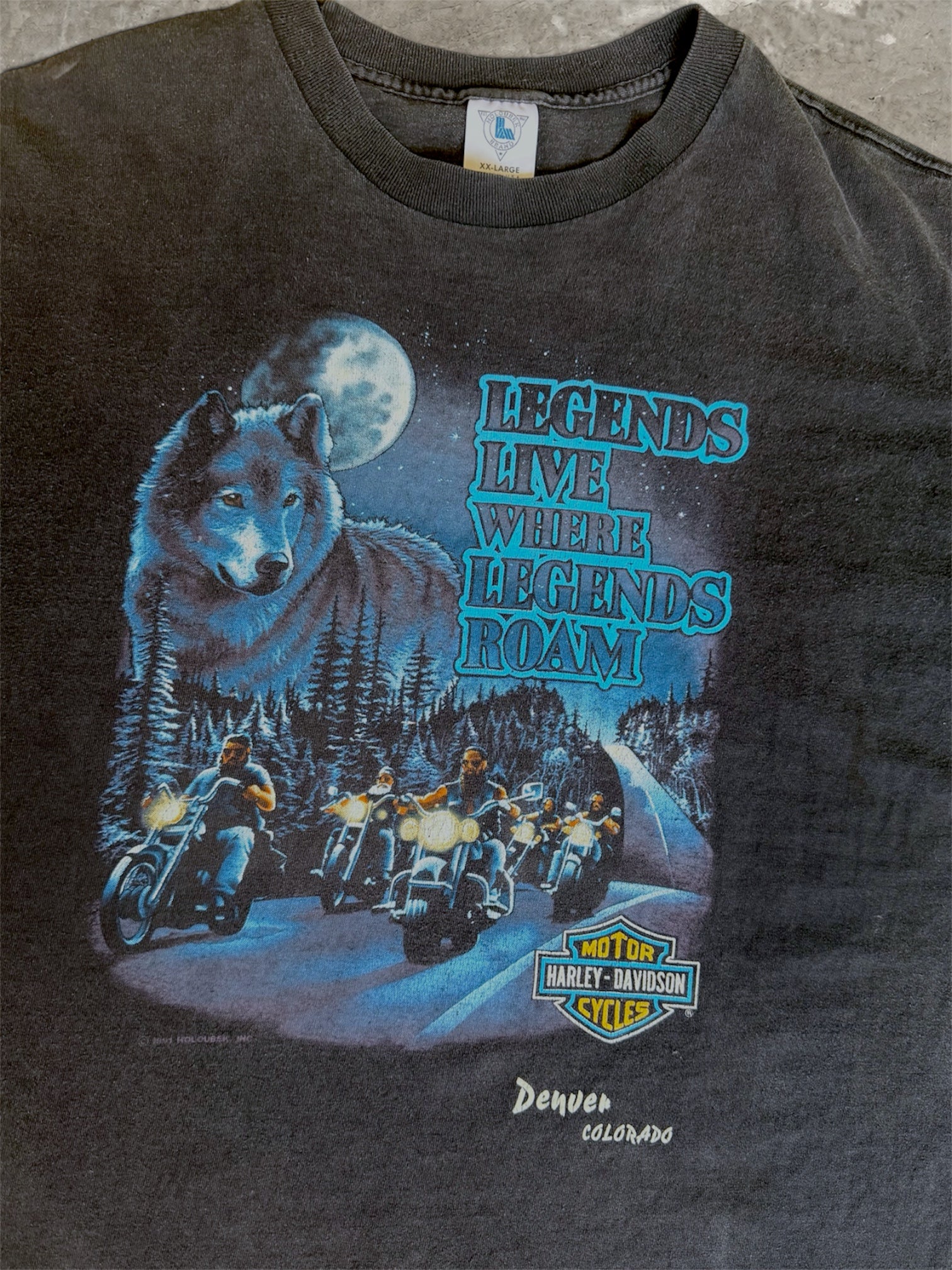 Vintage Holoubek “legends live where legends roam” tee 1991, denver colorado