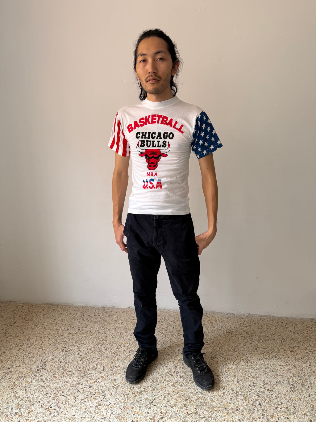 Vintage Chicago Bulls NBA USA Bootleg Flag Sleeve Tee