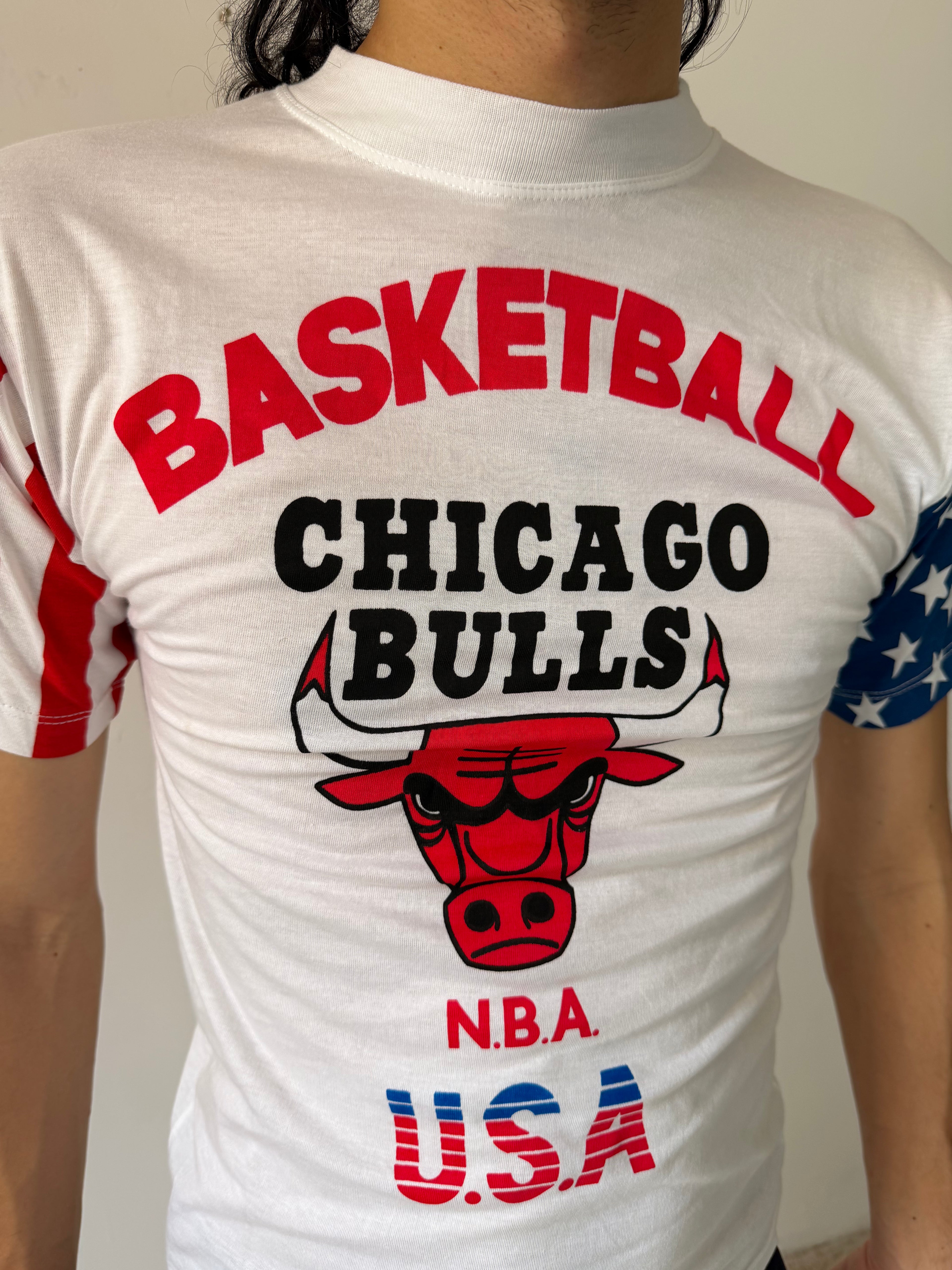 Vintage Chicago Bulls NBA USA Bootleg Flag Sleeve Tee